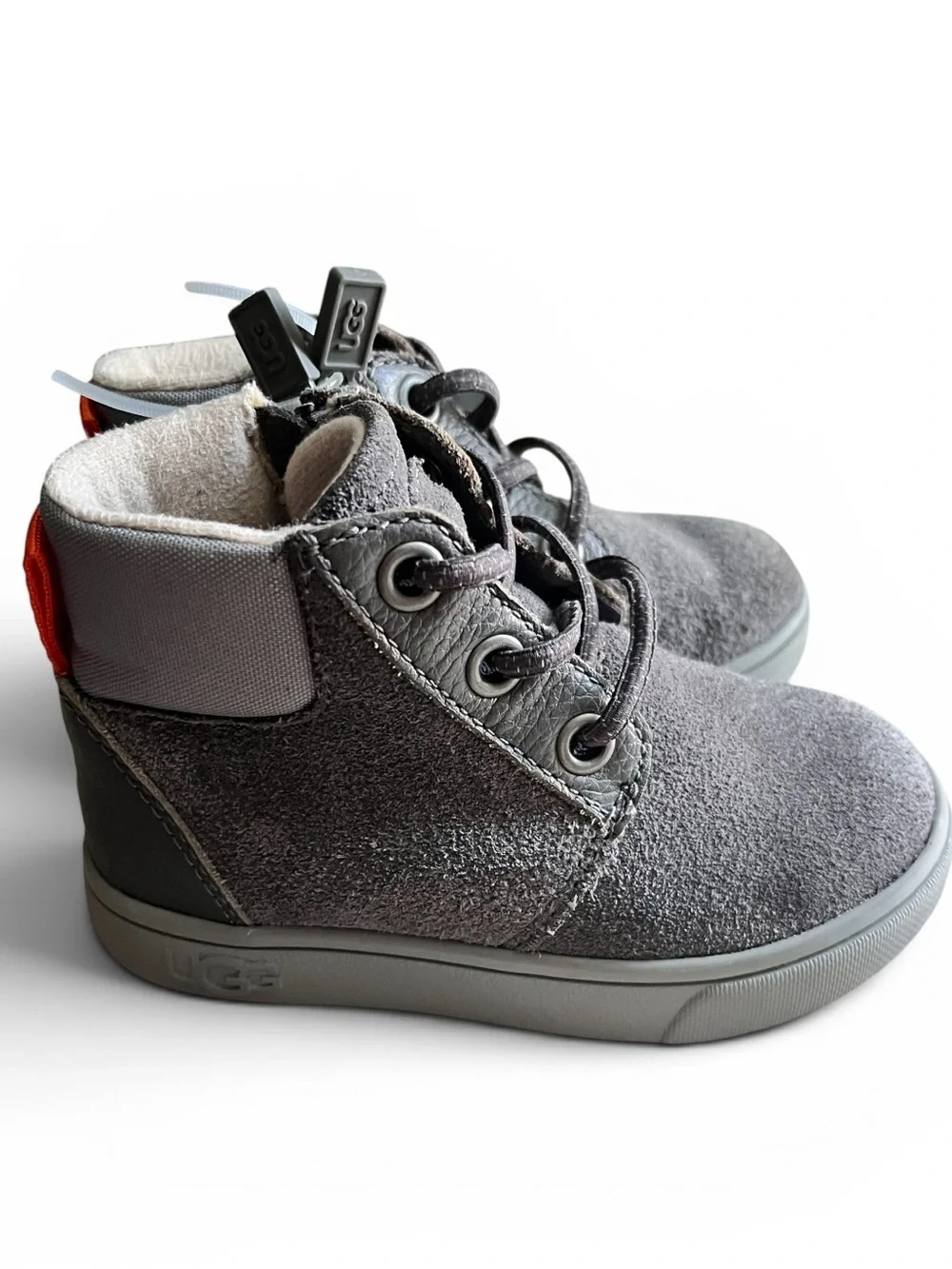UGG classic kids